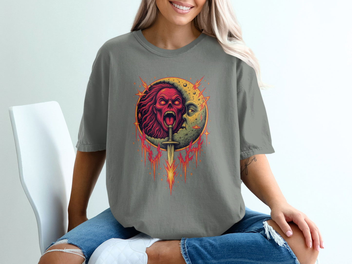 Fierce Lion and Moon Graphic Tee Bold Product