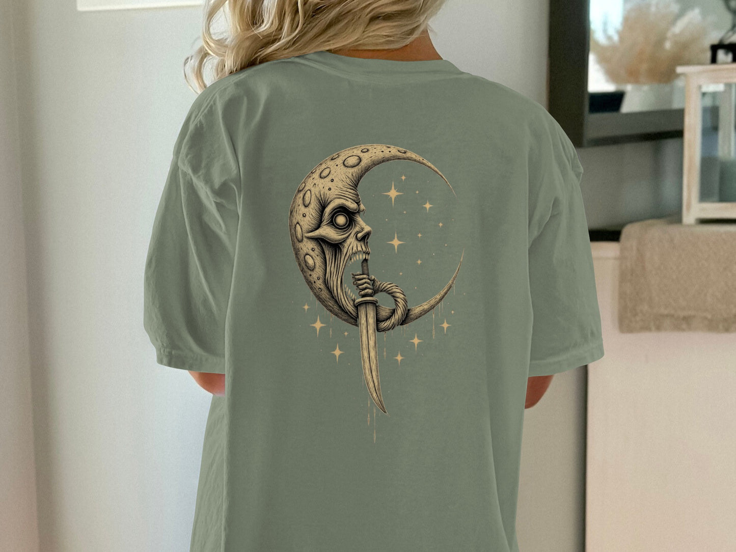 Moon Skull Graphic Tee Eye-Catching T-Shirt product