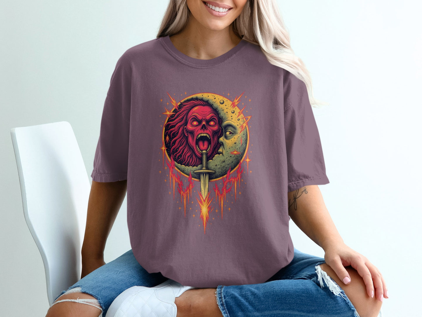 Screaming Skull with Dagger Printed T-shirt product