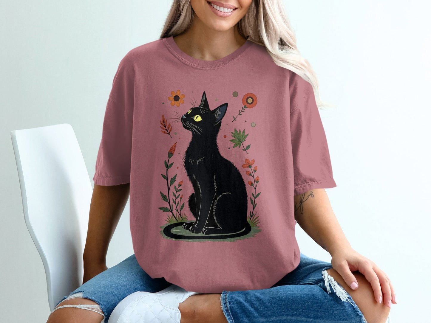 Cat in Floral Garden Graphic Crewneck Lavender T-Shirt - IconVexa