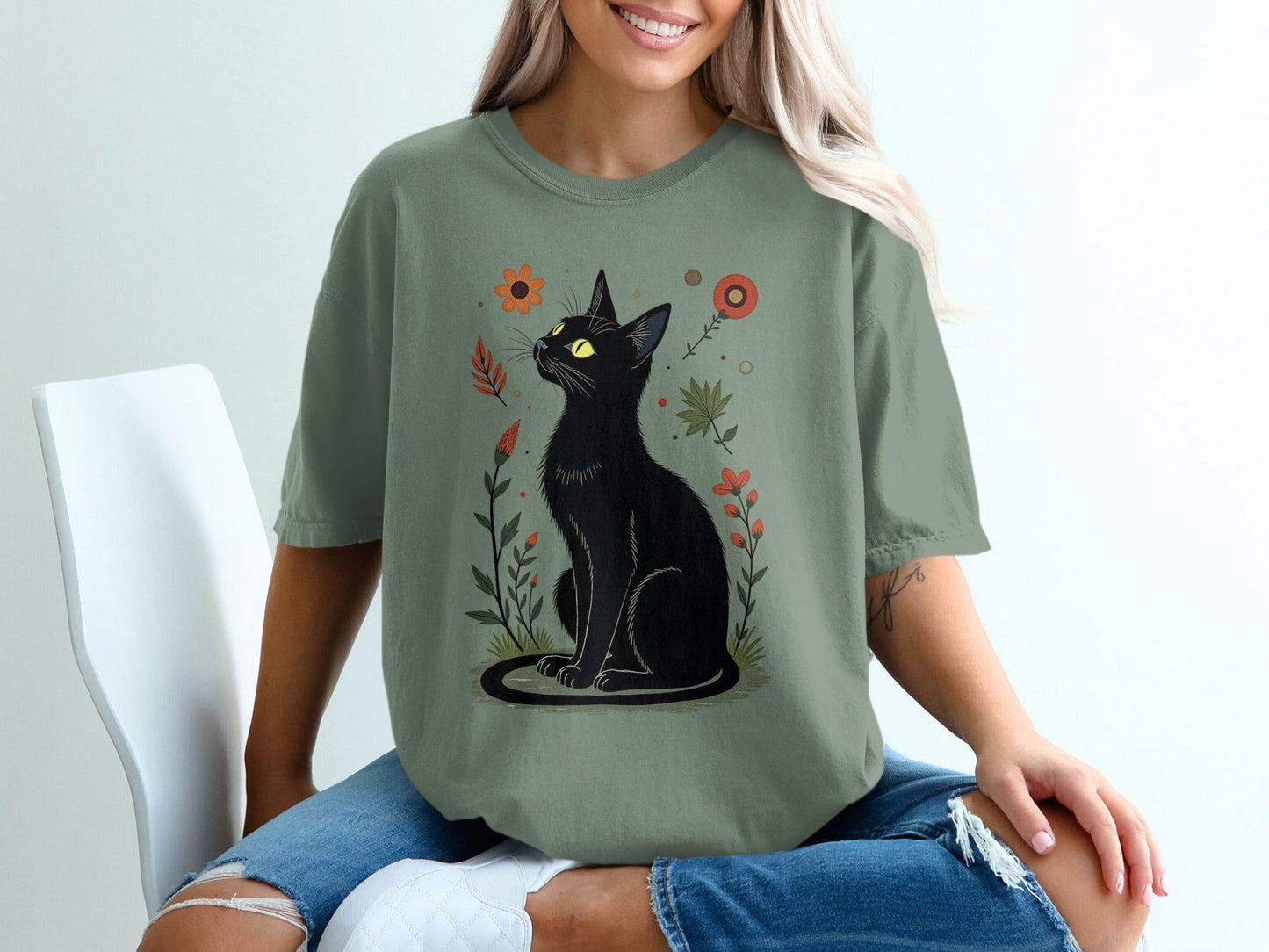 Cat in Floral Garden Graphic Crewneck Lavender T-Shirt - IconVexa