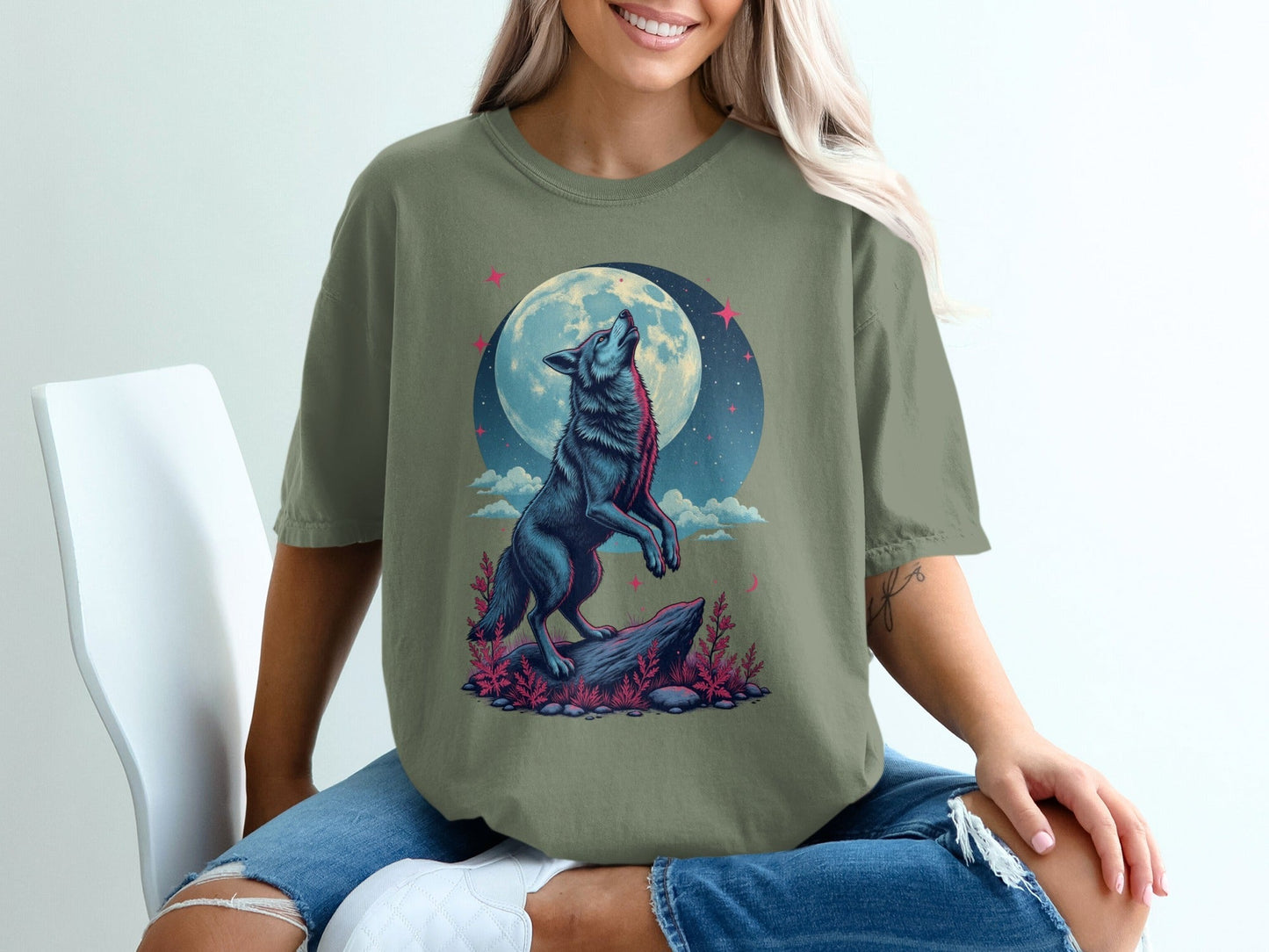 Howling Wolf to the Moon Graphic Celestial T-Shirt - IconVexa