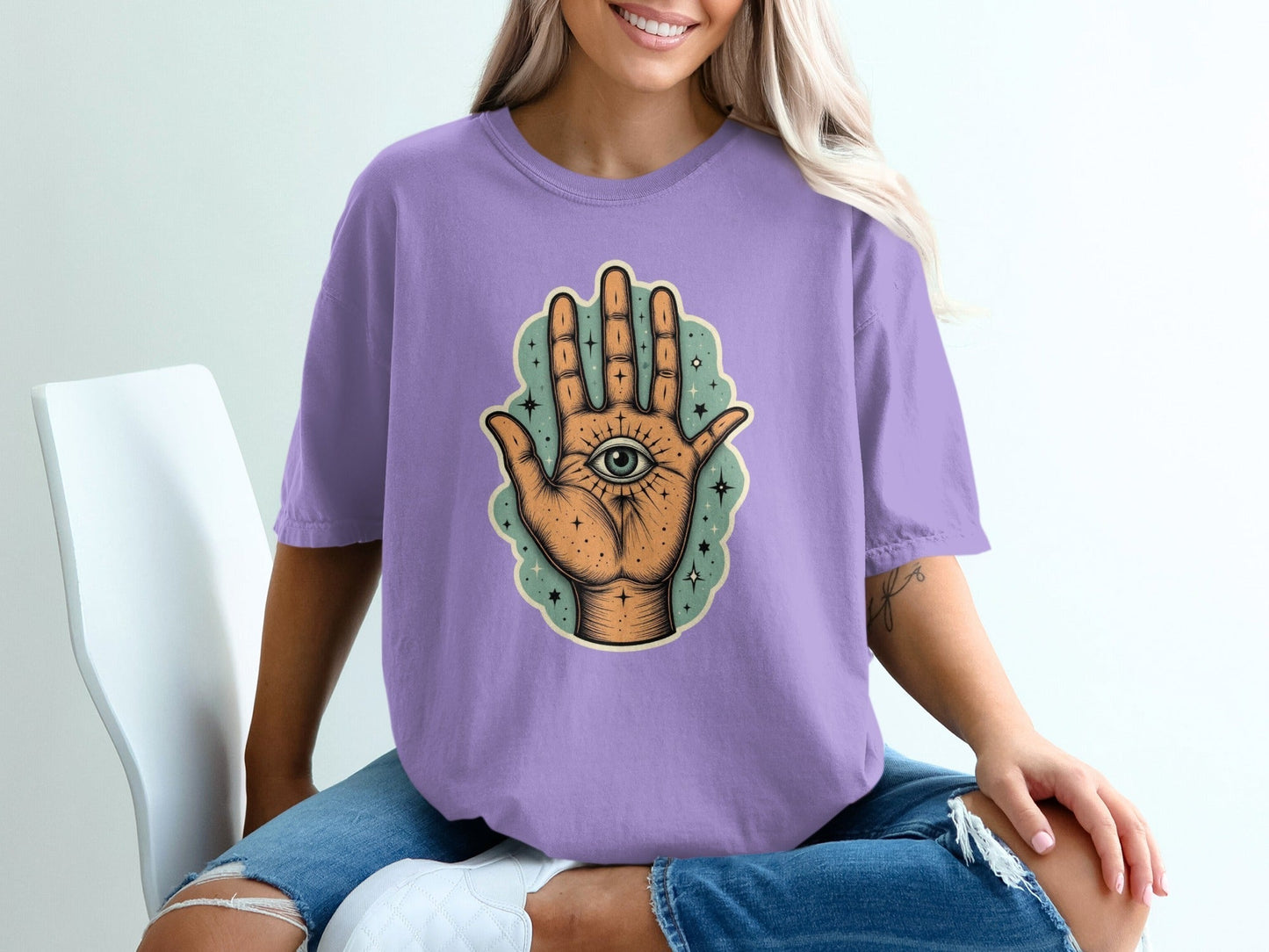 Mystic Hand With Eye Celestial Graphic Design T-Shirt - IconVexa