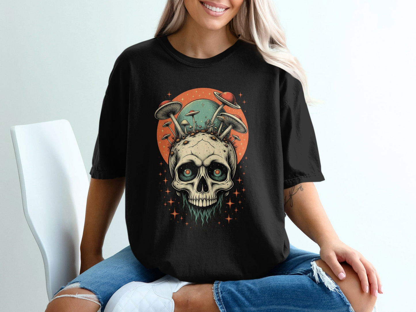 Skull Mushrooms Planet Overlap Design Graphic Art T-Shirt - IconVexa