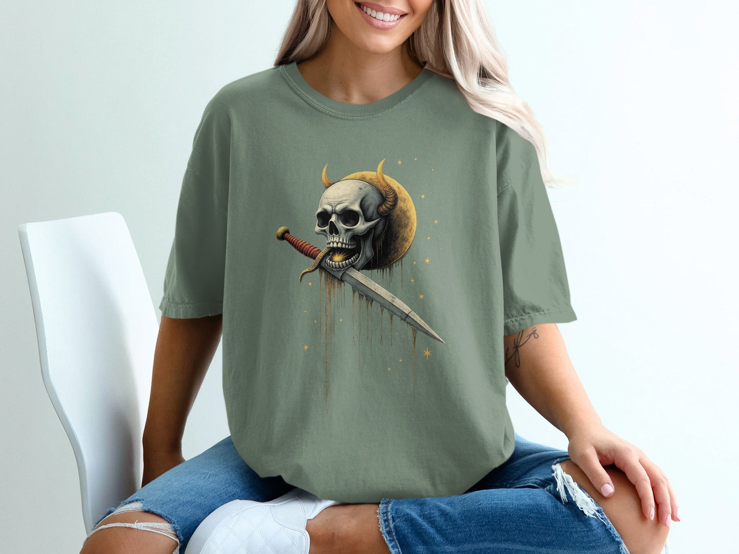 Skull With Horns and Dagger Graphic Print Design T-Shirt - IconVexa