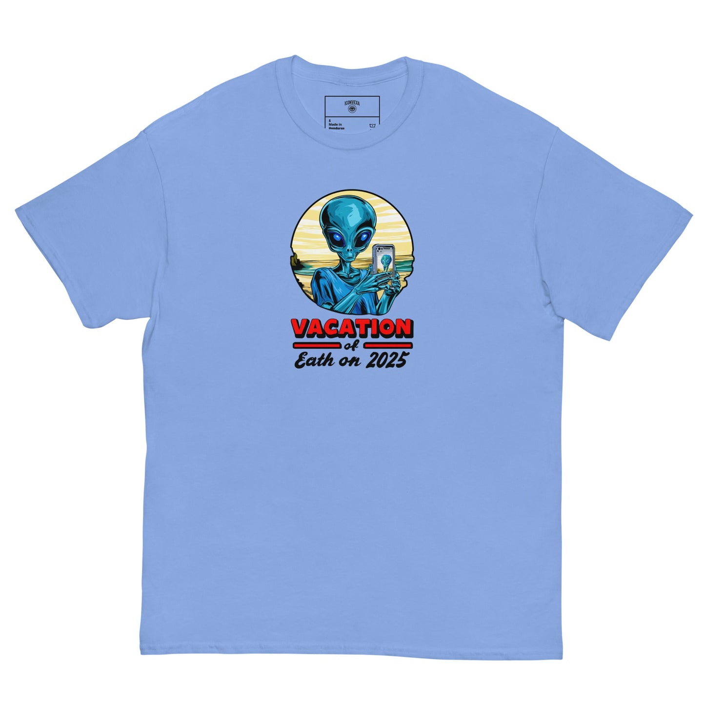Vacation Selfie Alien Tee | Funny Space Shirt | Sci - Fi Retro Unisex T-Shirt - IconVexa