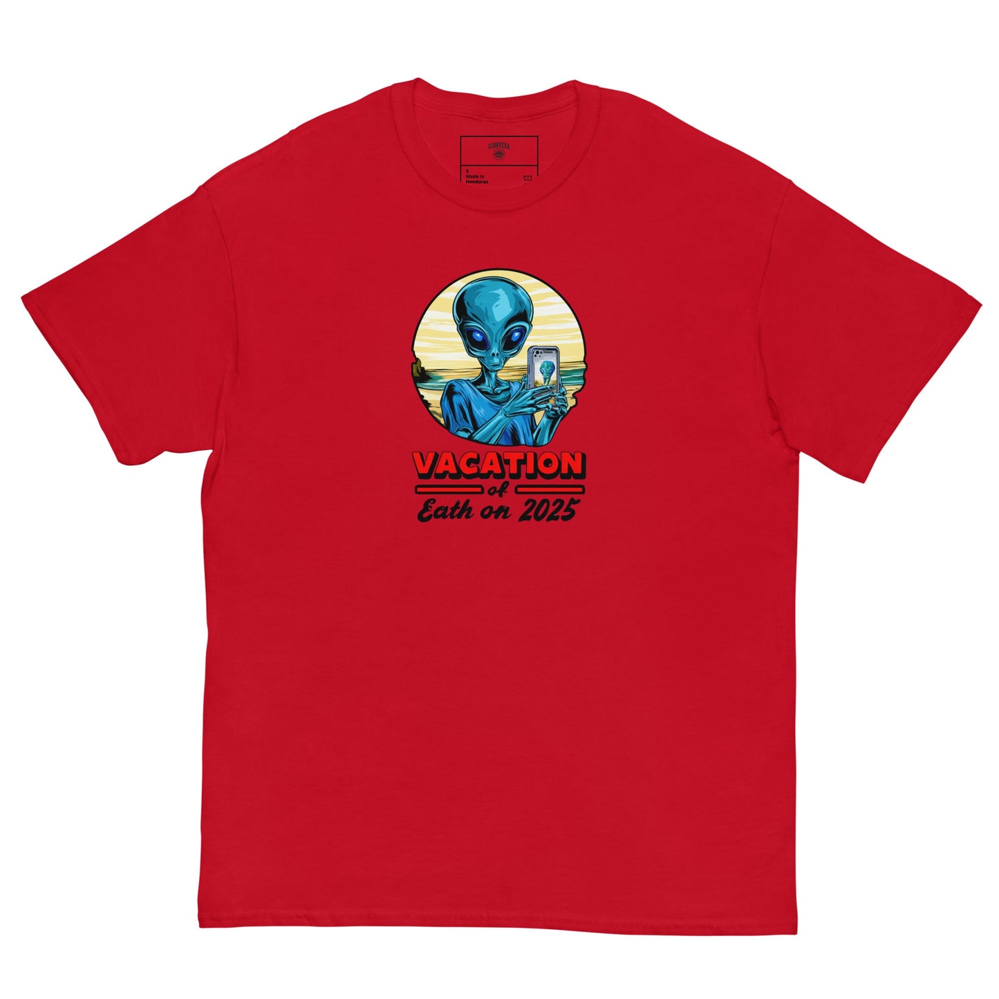 Vacation Selfie Alien Tee | Funny Space Shirt | Sci - Fi Retro Unisex T-Shirt - IconVexa