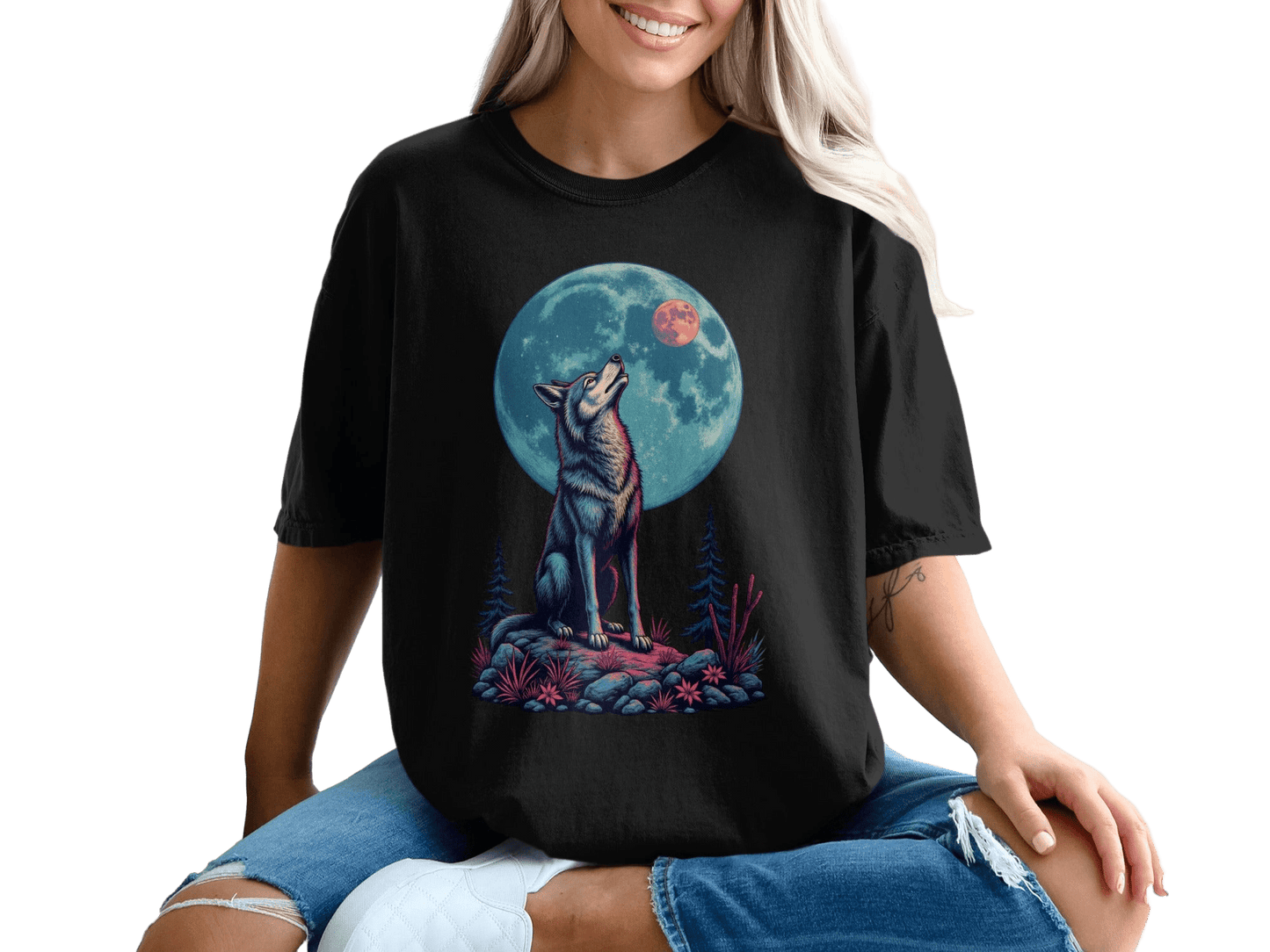 Wolf Under Moonlight Graphic Design Short Sleeve T-Shirt - IconVexa