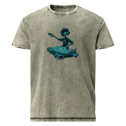 Alien DJ Tee | Space Theme Shirt for Music Lovers | Sci - Fi Streetwear Graphic T-Shirt - IconVexa