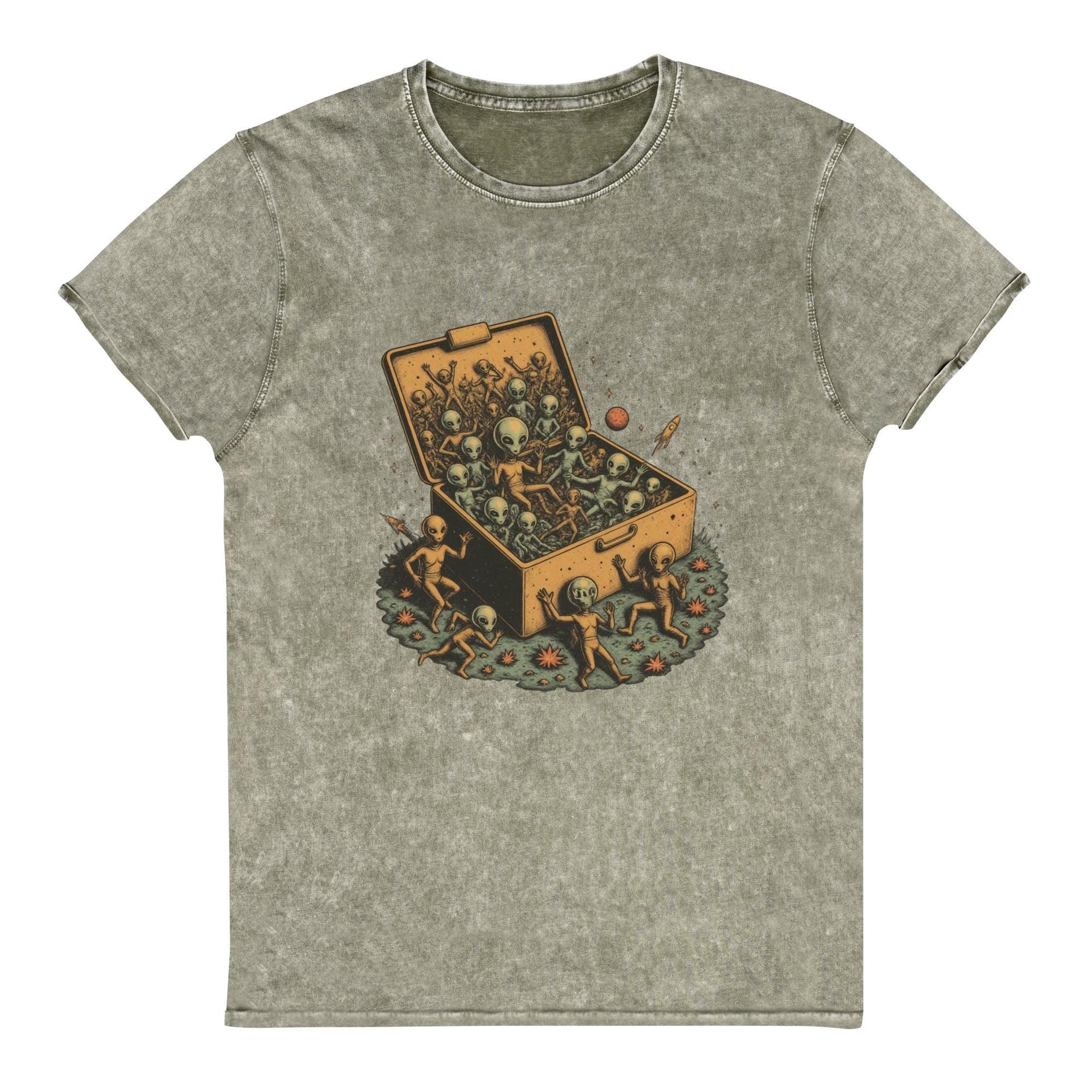 Alien Suitcase Tee | Funny UFO Graphic Shirt | Retro Sci - Fi Streetwear for Space Fans - IconVexa