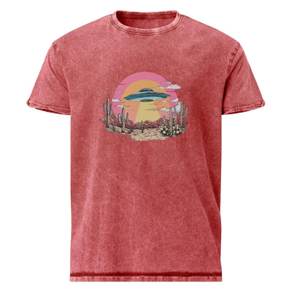 Alien Tee | UFO Desert Scene Shirt | Vintage Space Graphic T-Shirt - IconVexa