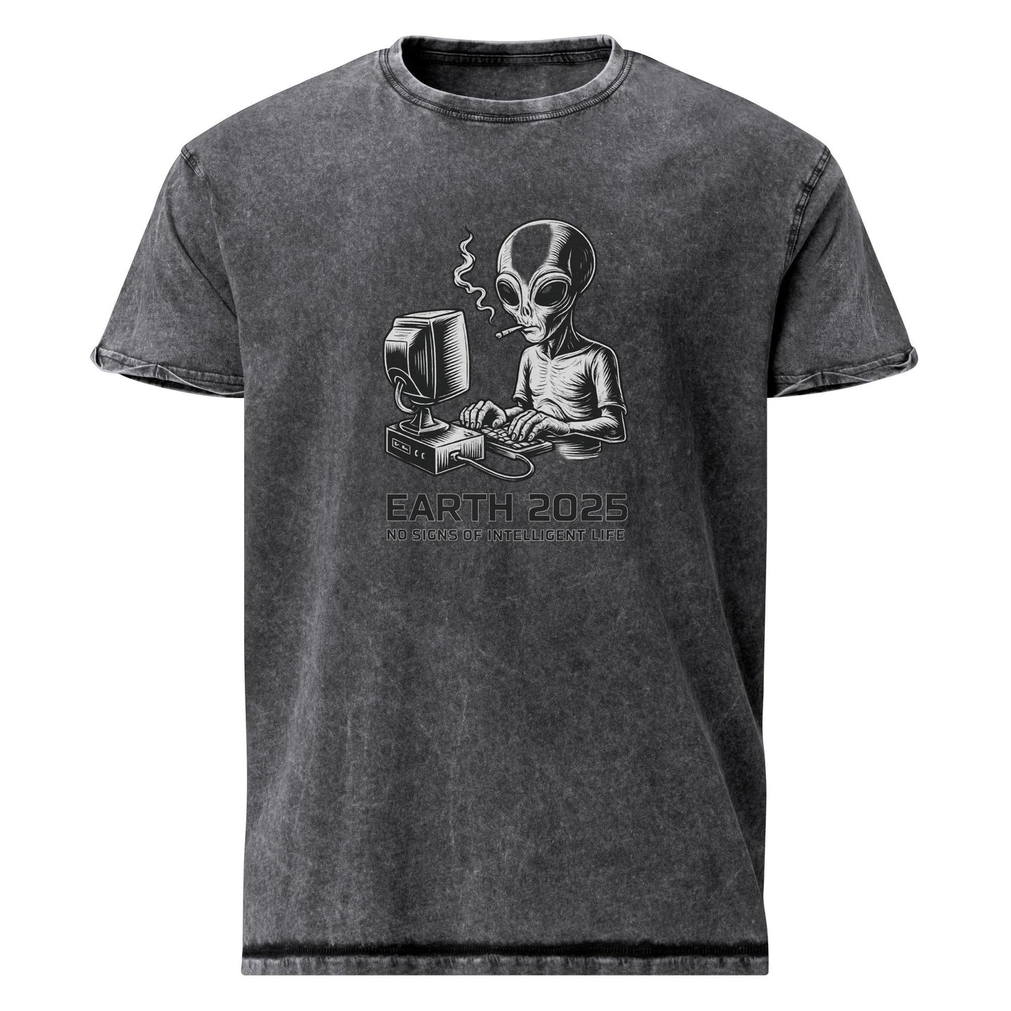 Alien Tee With Existential Irony | Retro Sci - Fi Smoking Computer Print | Funny Graphic Shirt - IconVexa