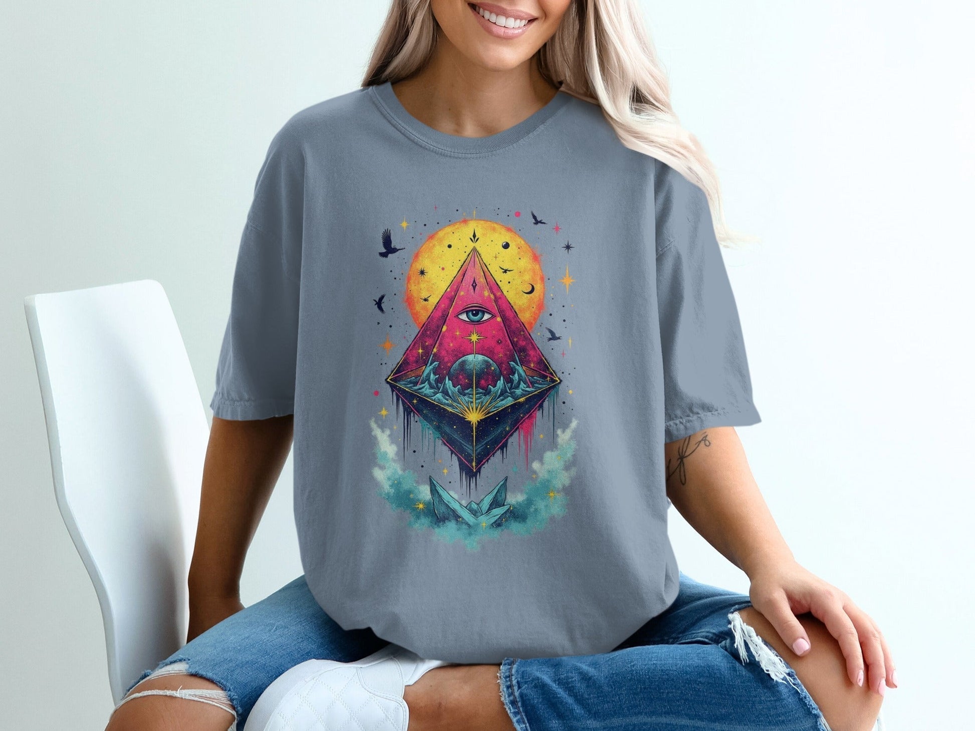 All Seeing Pyramid Eye Unisex Graphic Design T-Shirt - IconVexa