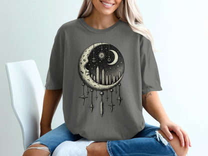 Crescent Moon Celestial Design Stars Graphic Print T-Shirt - IconVexa