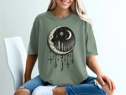 Crescent Moon Celestial Design Stars Graphic Print T-Shirt - IconVexa
