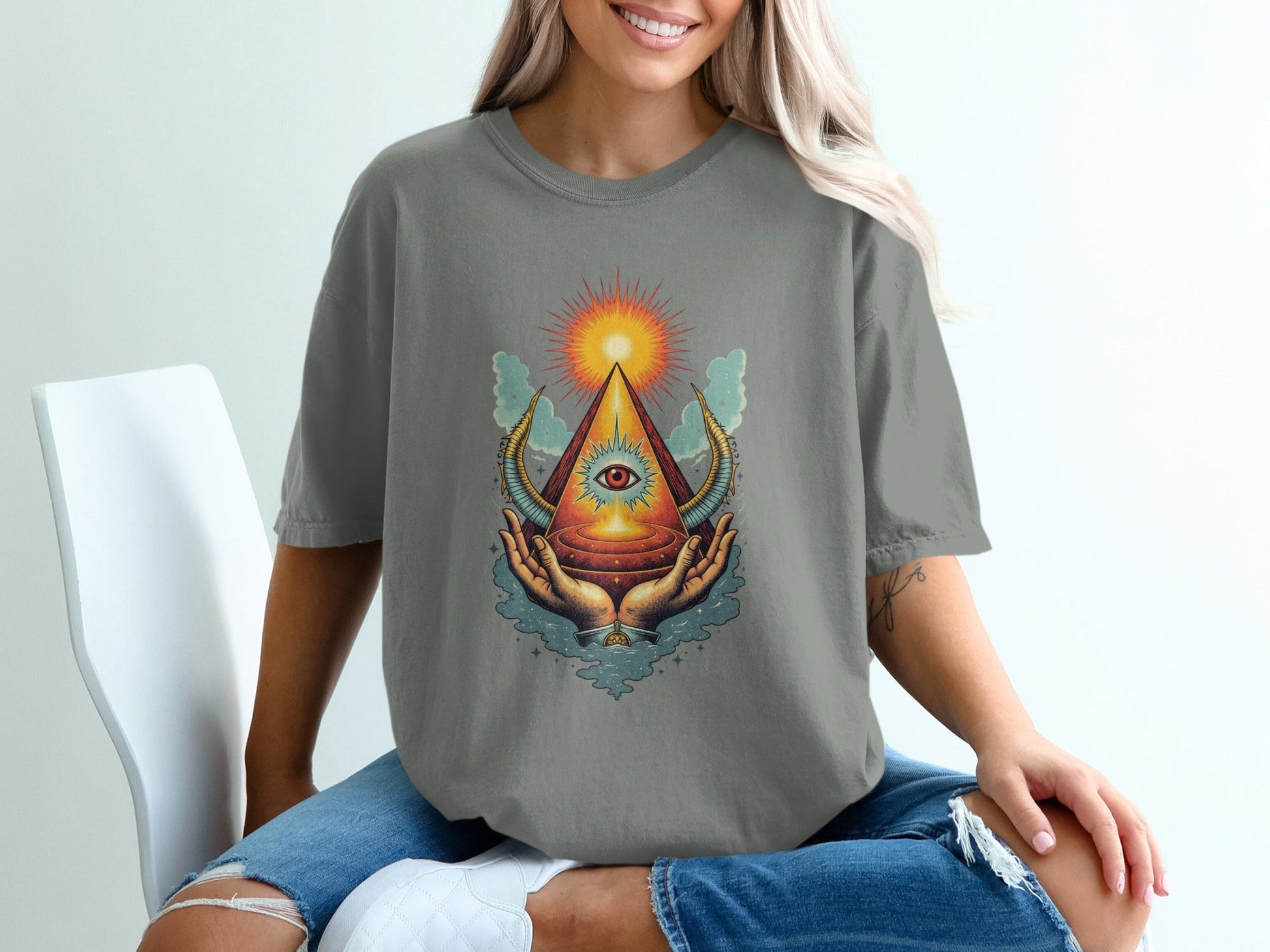 Eye Above Sun Above Hands Graphic Print Design T-Shirt - IconVexa