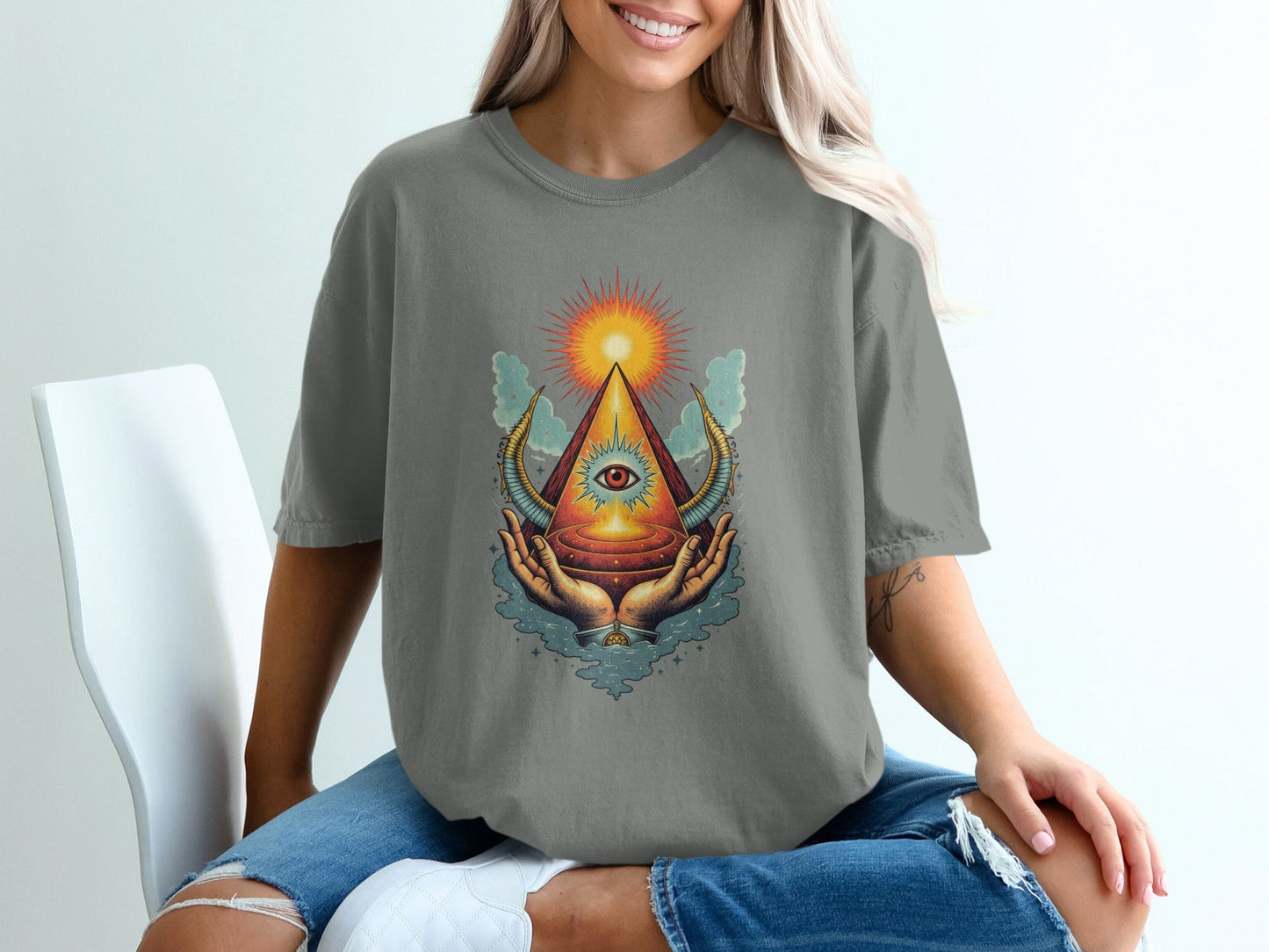 Eye Above Sun Above Hands Graphic Print Design T-Shirt - IconVexa