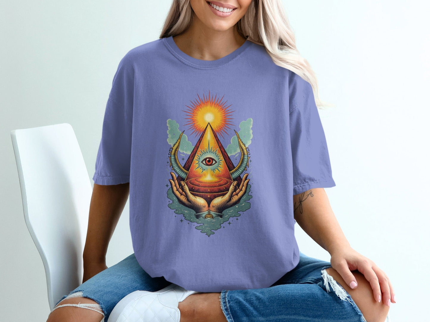 Eye Above Sun Above Hands Graphic Print Design T-Shirt - IconVexa