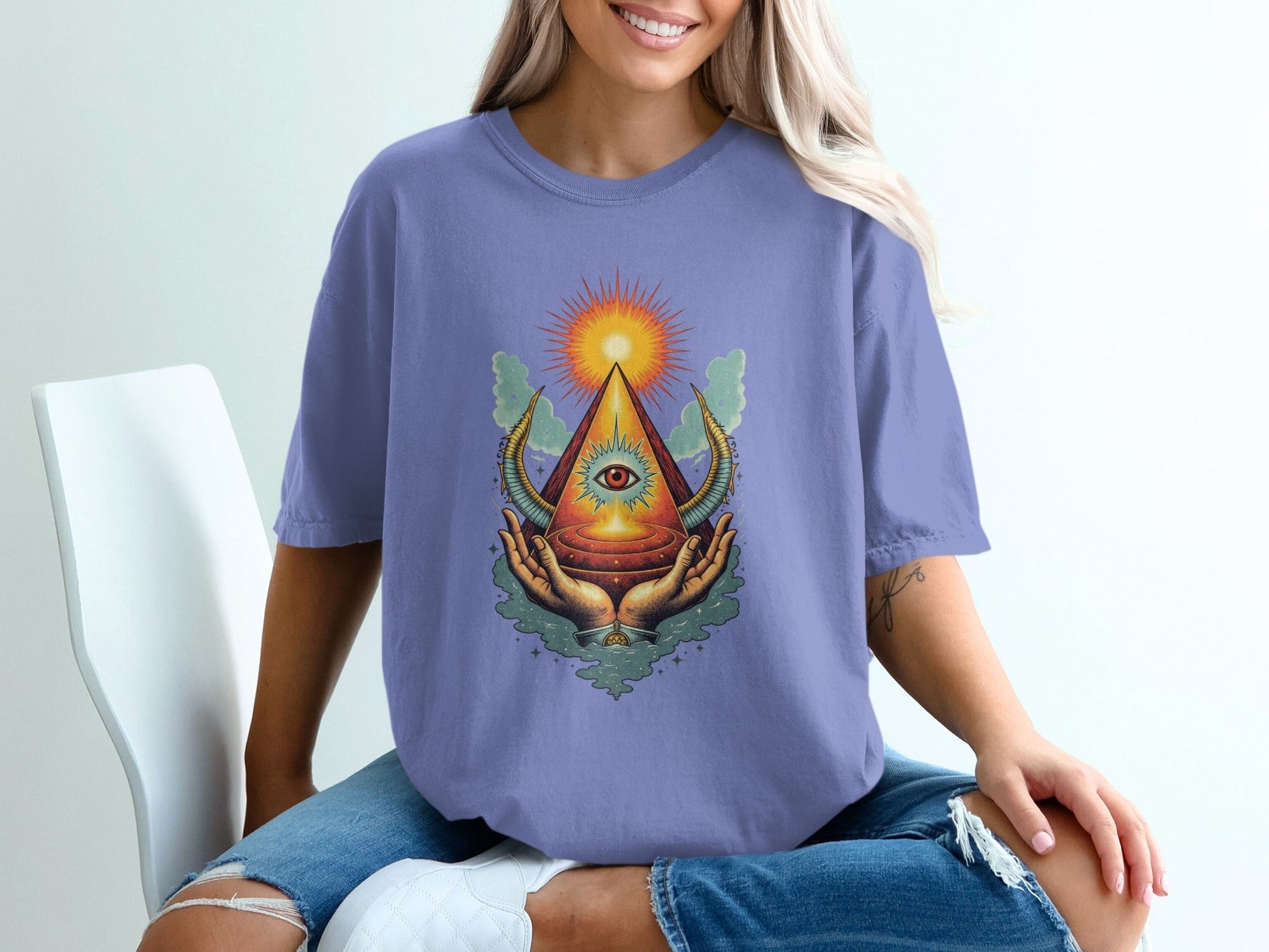 Eye Above Sun Above Hands Graphic Print Design T-Shirt - IconVexa