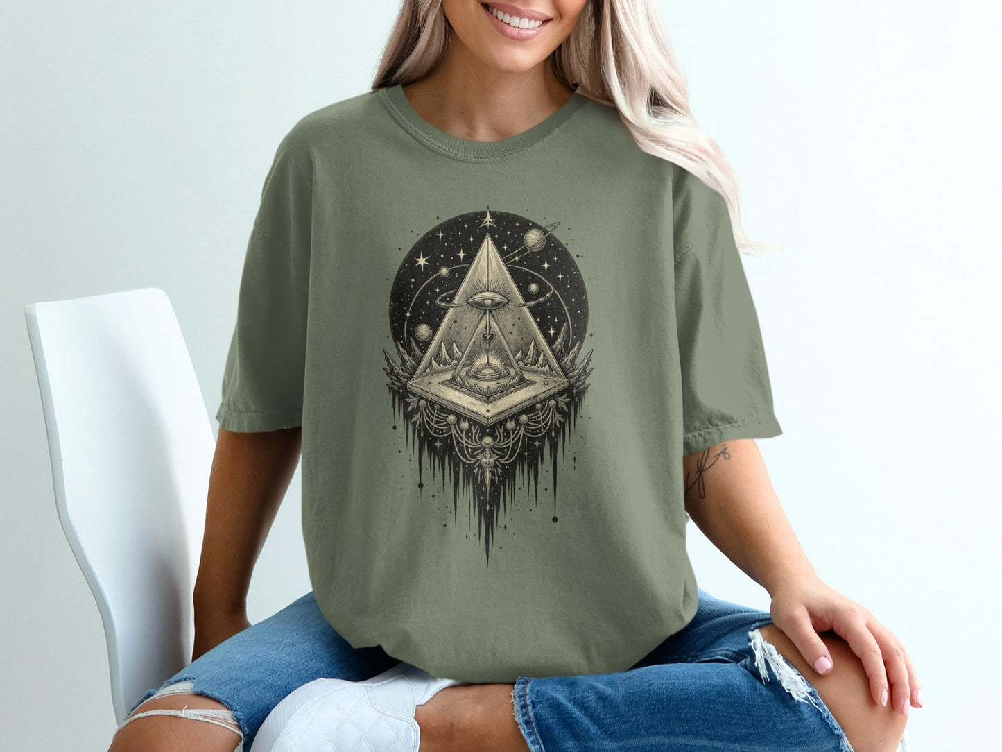 Eye in Pyramid Universe Graphic Design Unique T-Shirt - IconVexa