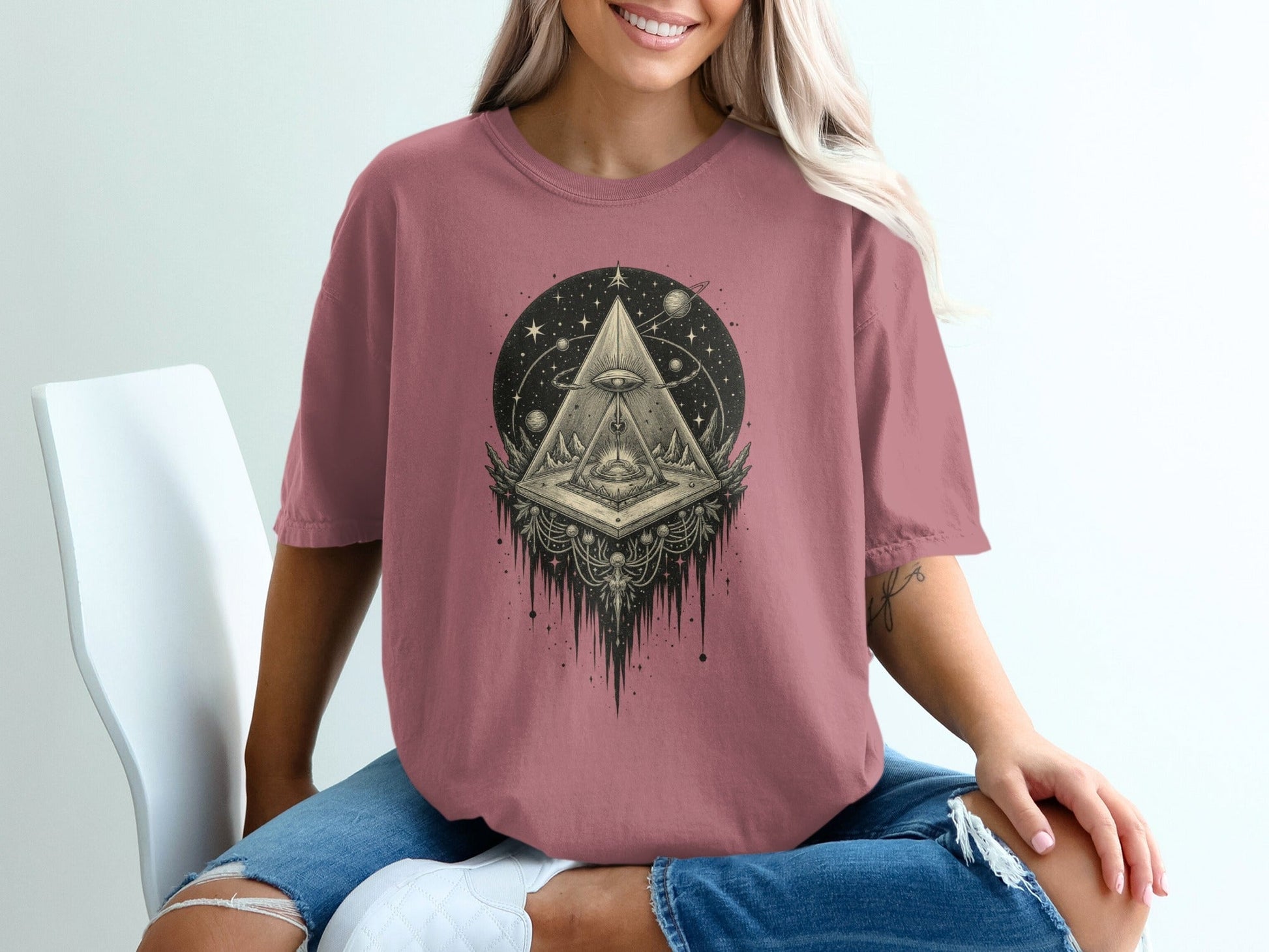 Eye in Pyramid Universe Graphic Design Unique T-Shirt - IconVexa