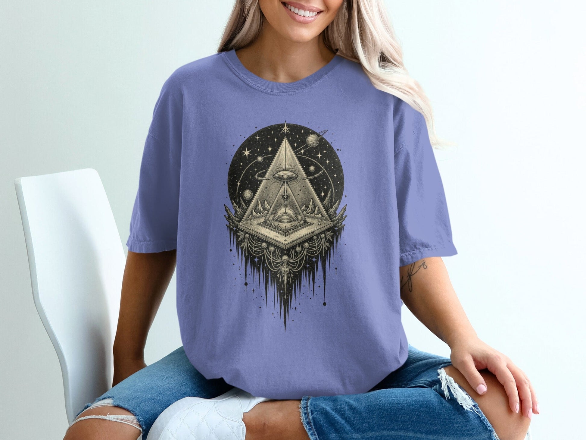 Eye in Pyramid Universe Graphic Design Unique T-Shirt - IconVexa