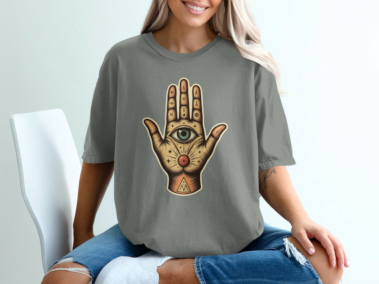 Hamsa Hand With Eye Symbols Graphic Unisex T-Shirt - IconVexa