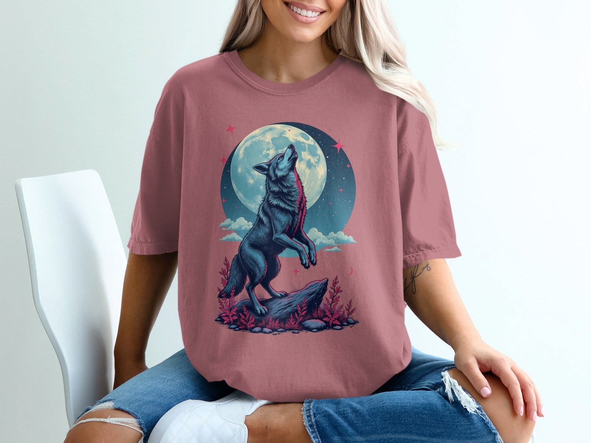 Howling Wolf to the Moon Graphic Celestial T-Shirt - IconVexa