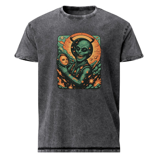 Psychedelic Alien Horror Shirt | Vintage Sci - Fi Space Tee | Cosmic Art Graphic T-Shirt - IconVexa
