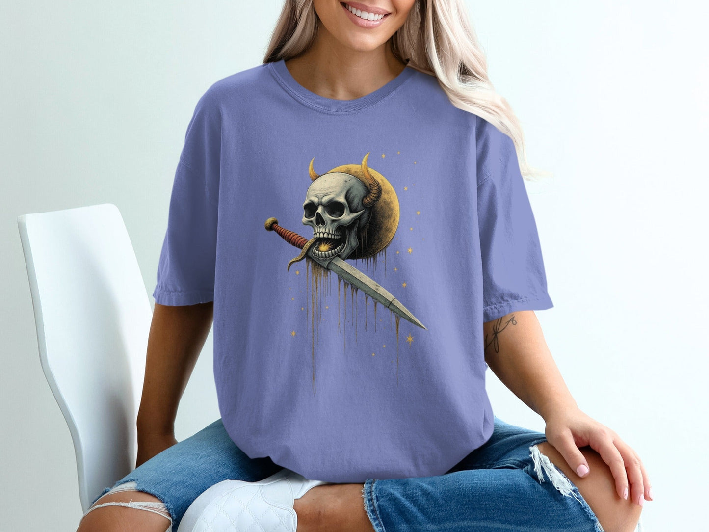 Skull With Horns and Dagger Graphic Print Design T-Shirt - IconVexa