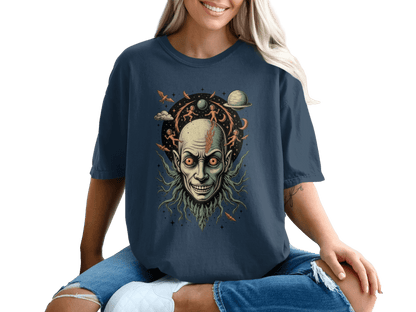 Space Alien Head Illustration Graphic Trendy T-Shirt - IconVexa