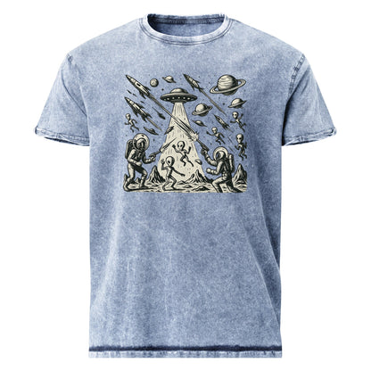 Alien Battle Graphic Tee | Space War Vintage Shirt | Retro Sci - Fi Astronaut T-Shirt - IconVexa