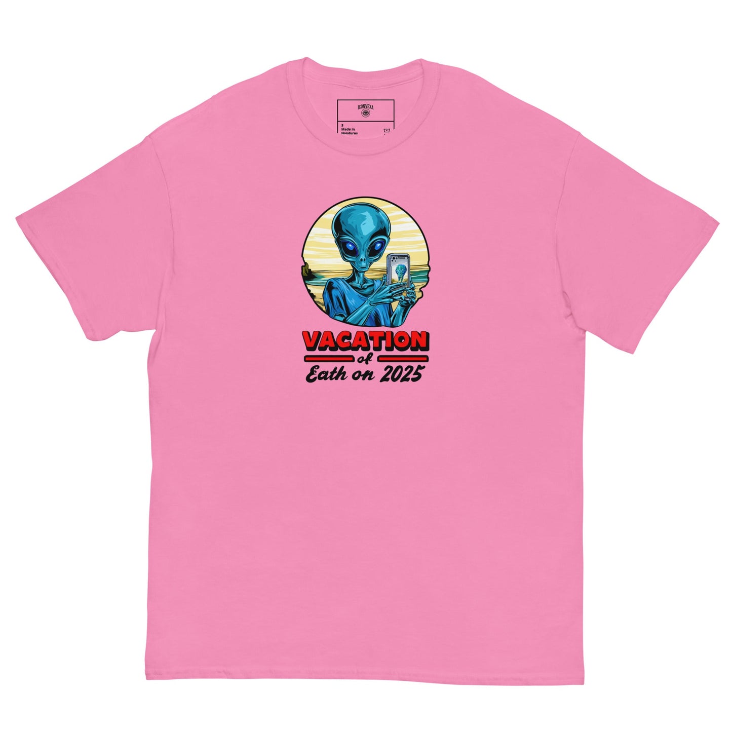 Vacation Selfie Alien Tee | Funny Space Shirt | Sci - Fi Retro Unisex T-Shirt - IconVexa