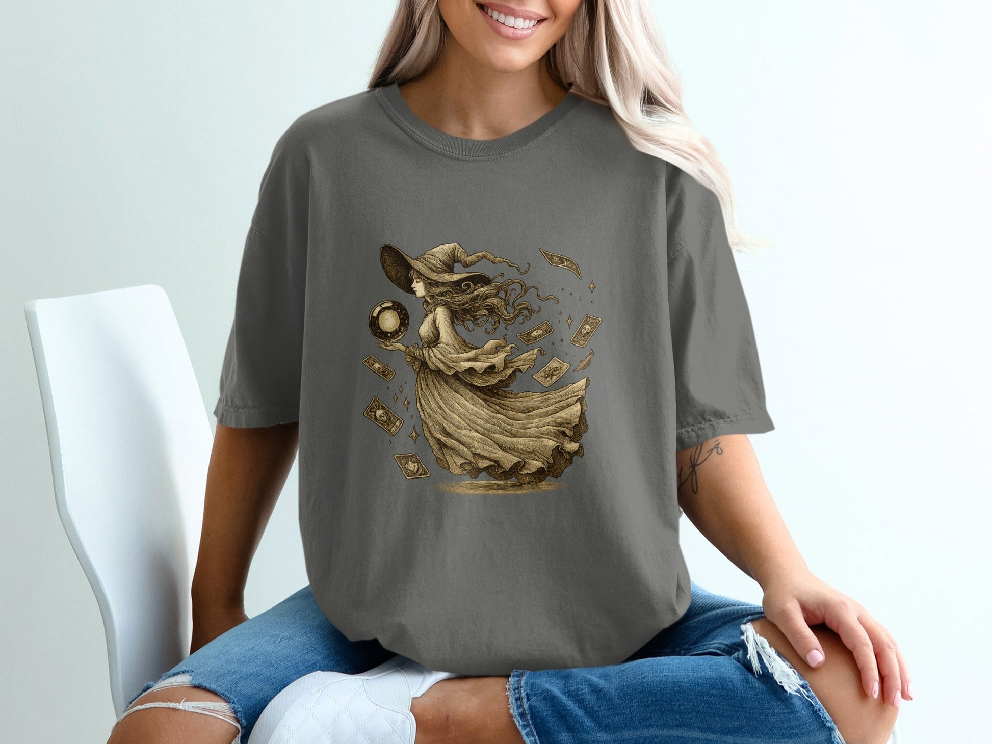 Witch Card Fortune Tarot Magic Occult Mystery Artwork T-Shirt - IconVexa